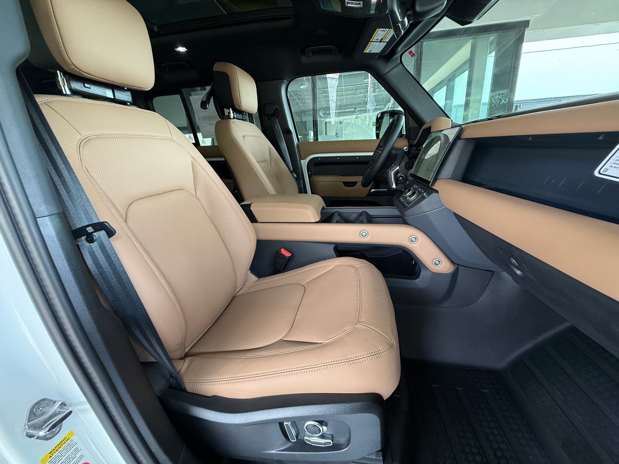 New 2026 Land Rover Defender 130 S AWD/4WD image 28