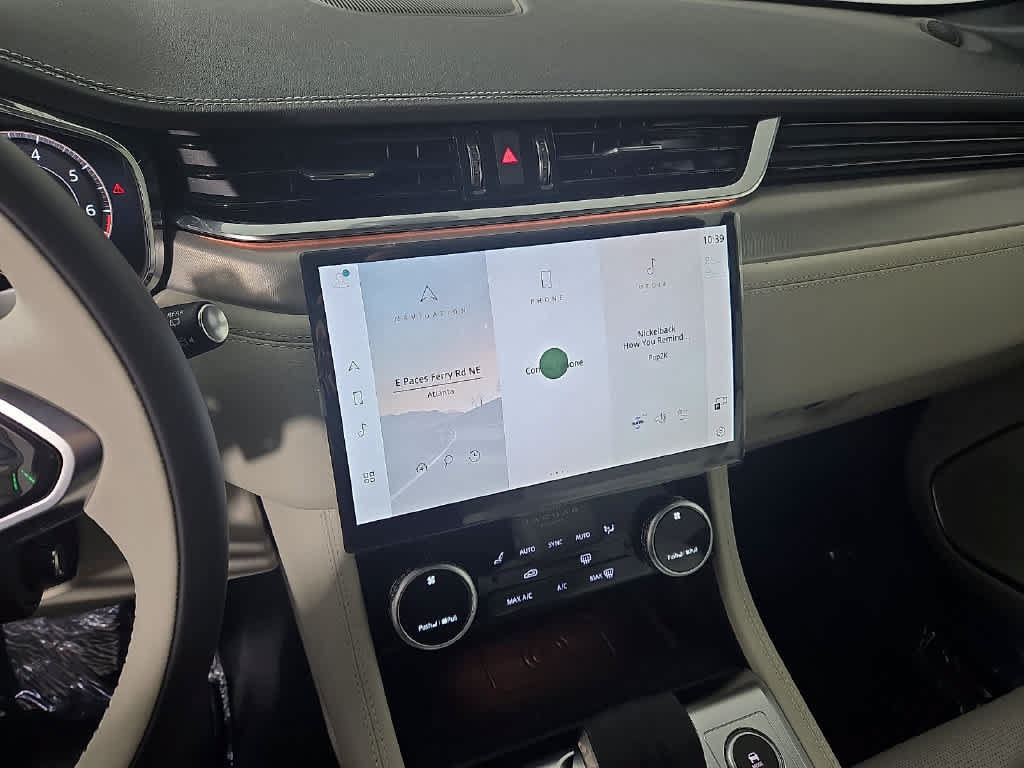 New 2026 Jaguar F-PACE R-Dynamic S AWD/4WD image 13