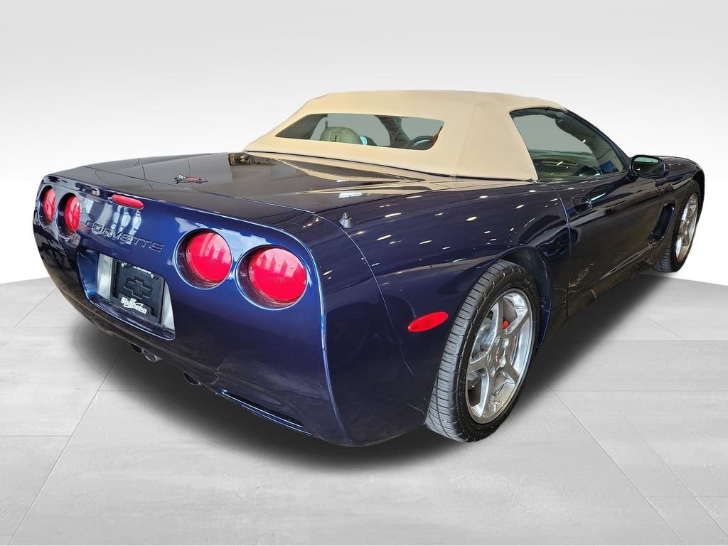 Used 2001 Chevrolet Corvette Convertible w/ Preferred Equipment Group1 RWD image 4