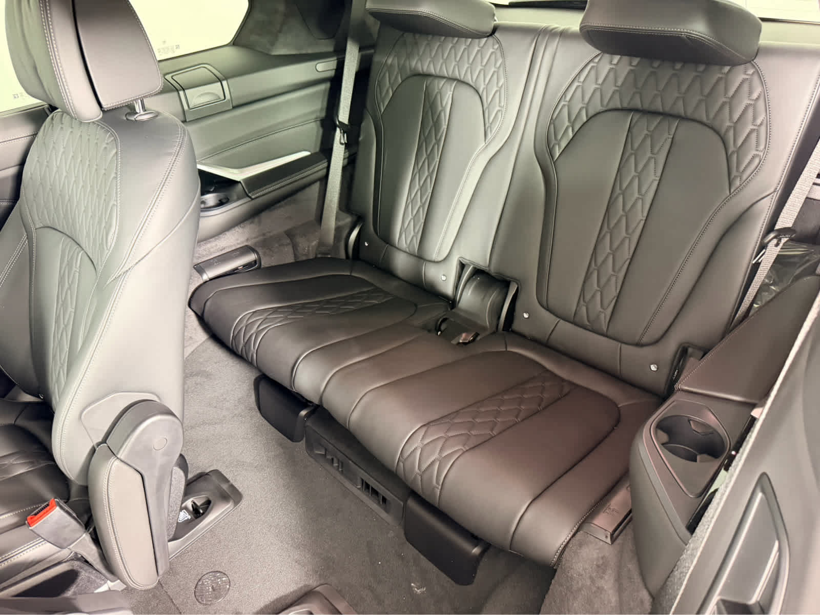 New 2027 BMW X7 M60i AWD/4WD image 19