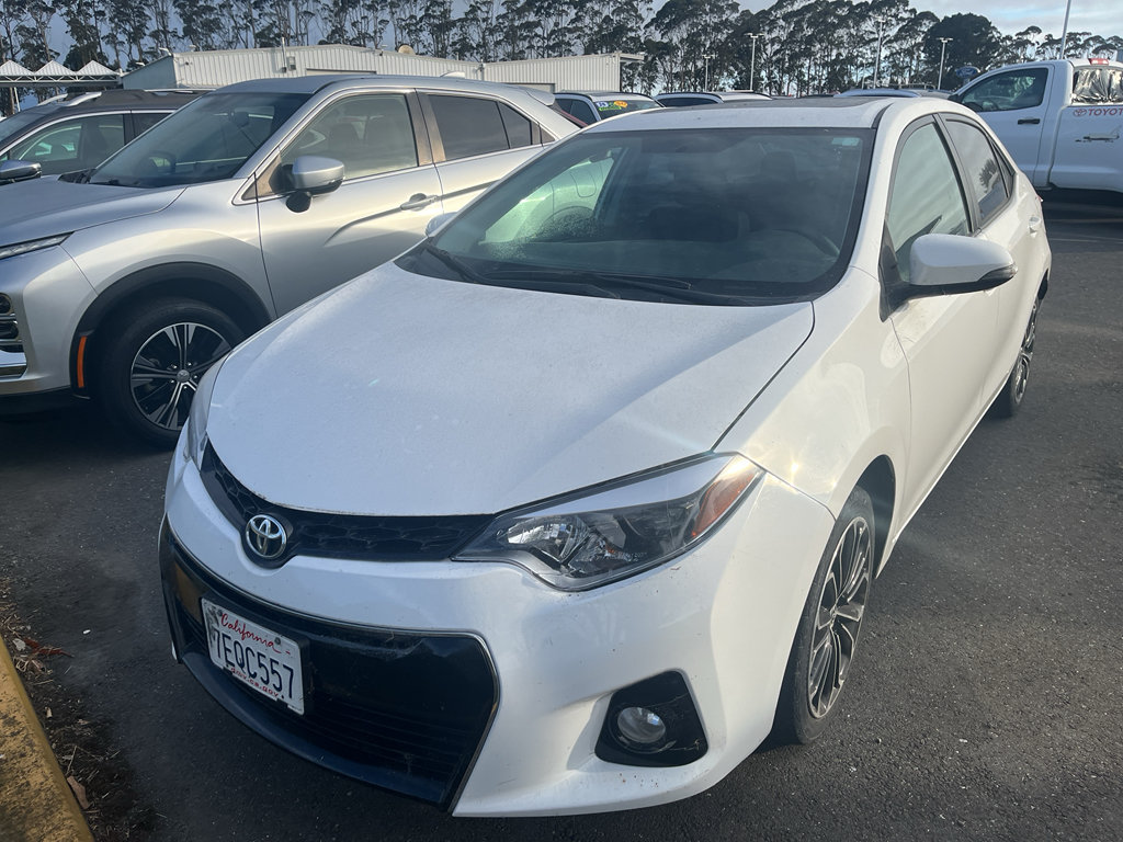 Used 2014 Toyota Corolla S Premium w/ Driver Convenience Package FWD image 2