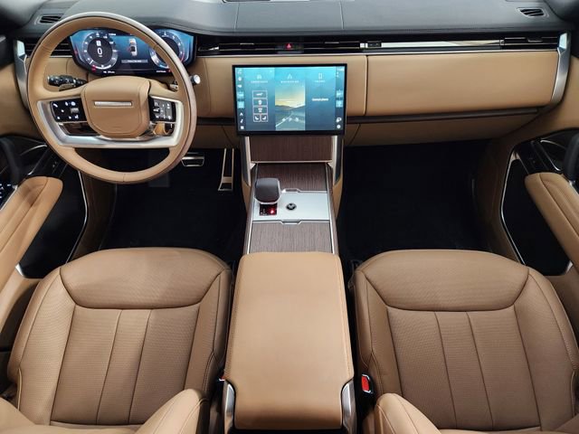 New 2026 Land Rover Range Rover Long Wheelbase SE image 4