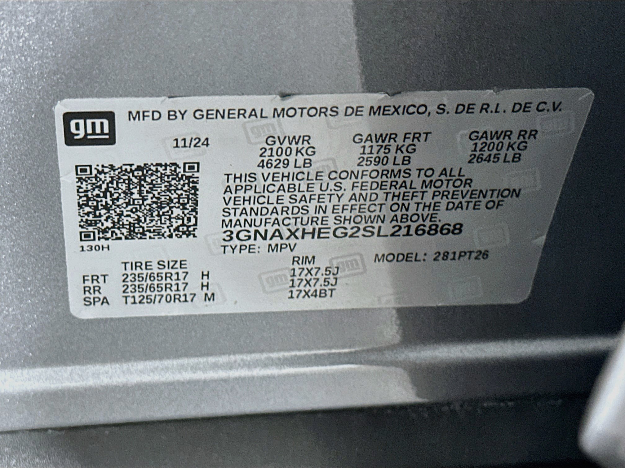 Used 2025 Chevrolet Equinox LT w/ Convenience Package II FWD image 12