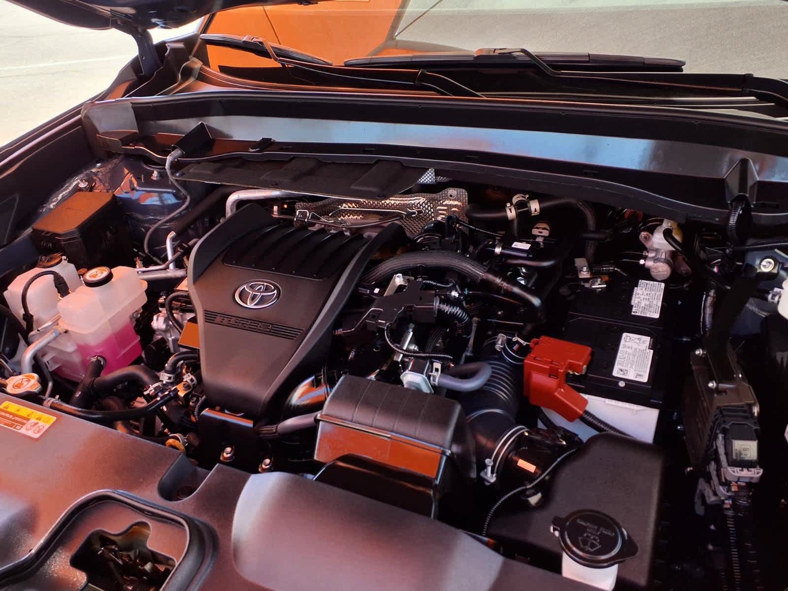 Certified 2024 Toyota Grand Highlander FWD image 10