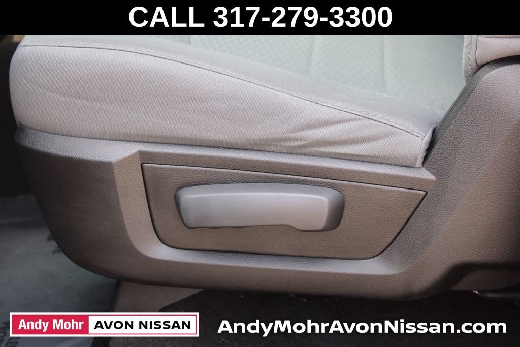 Used 2015 RAM 1500 Express AWD/4WD image 16