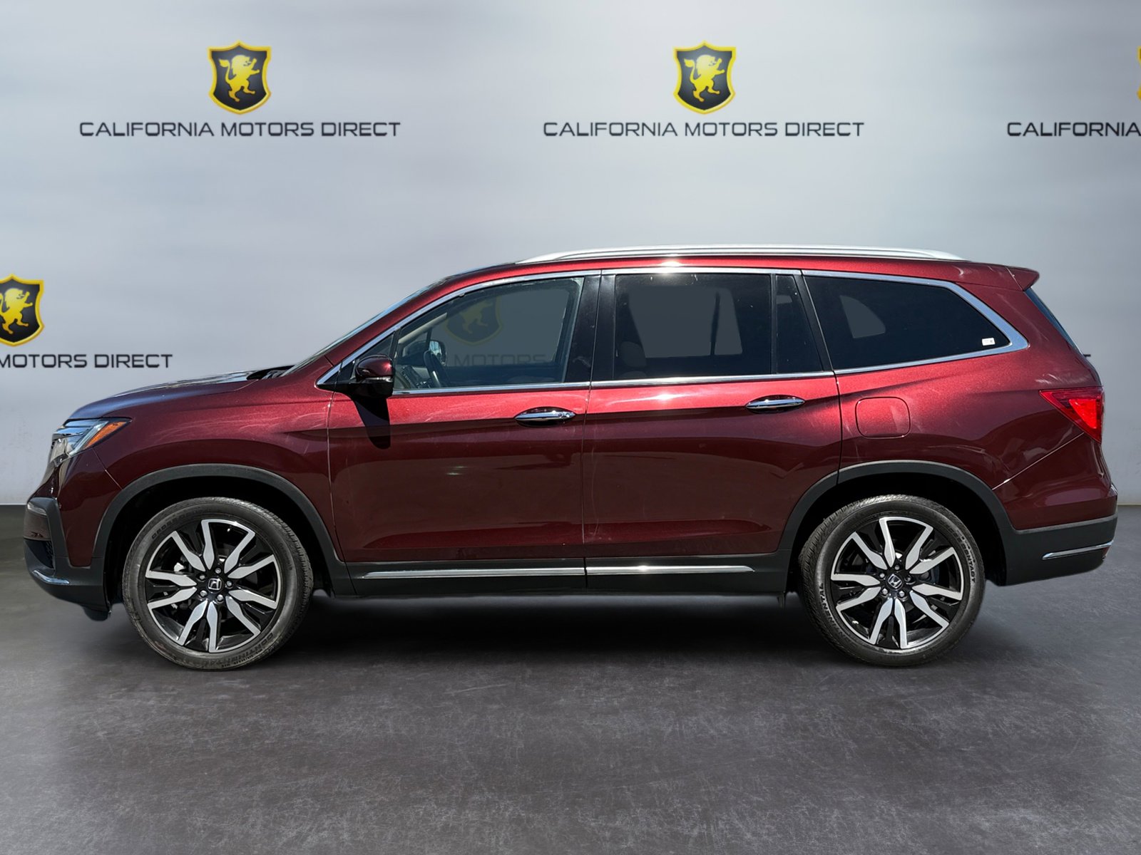 Used 2019 Honda Pilot Touring image 2