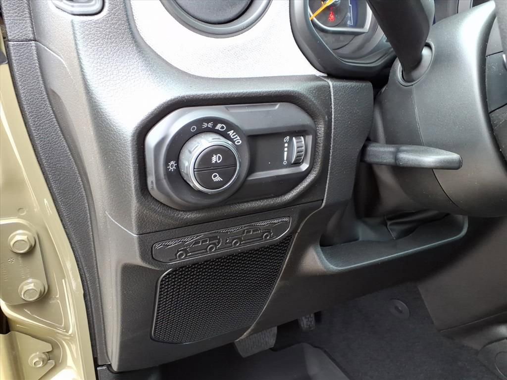 New 2026 Jeep Gladiator Sport image 18