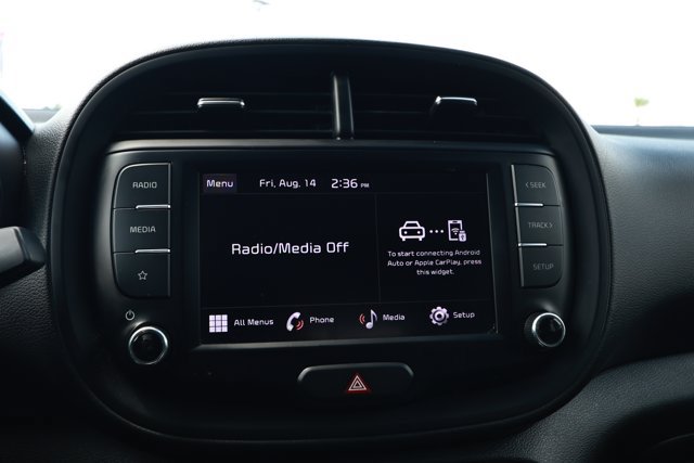 Used 2023 Kia Soul LX FWD image 16