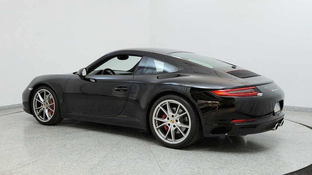 Used 2017 Porsche 911 Carrera S image 3
