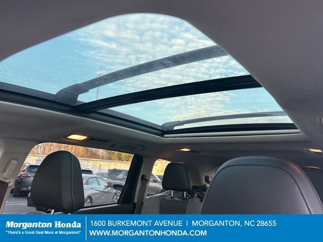 Used 2024 Subaru Ascent Onyx Edition image 25