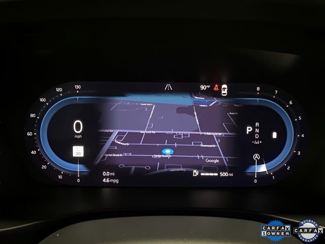 Used 2025 Volvo XC40 B5 Plus image 9