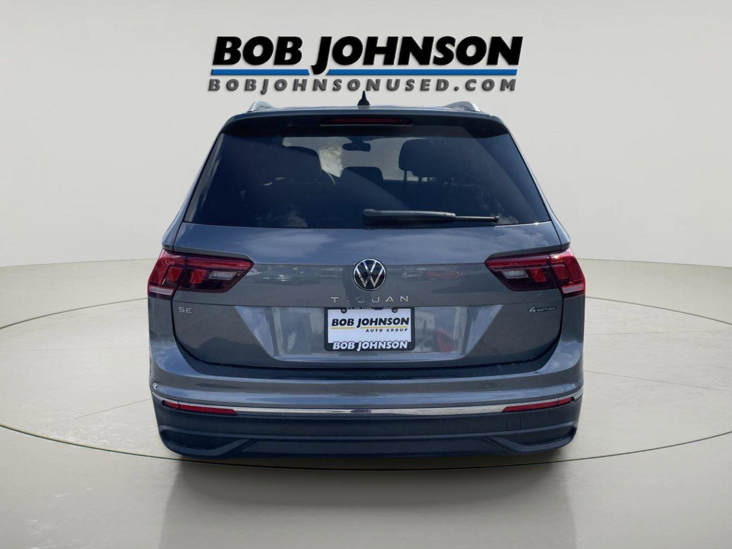 Used 2023 Volkswagen Tiguan SE AWD/4WD image 4