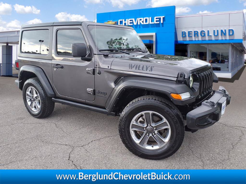 Used 2022 Jeep Wrangler Sport AWD/4WD image 1