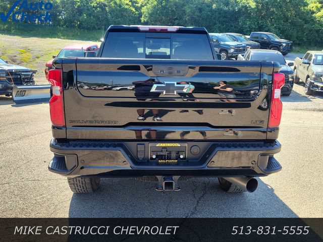 Used 2022 Chevrolet Silverado 2500 LTZ w/ LTZ Plus Package AWD/4WD image 4