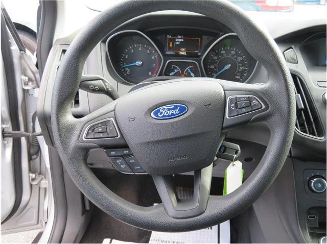 Used 2015 Ford Focus SE image 10