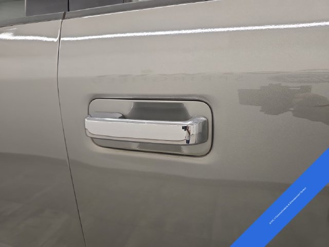 Certified 2020 Ford F250 XLT w/ XLT Premium Package AWD/4WD image 10