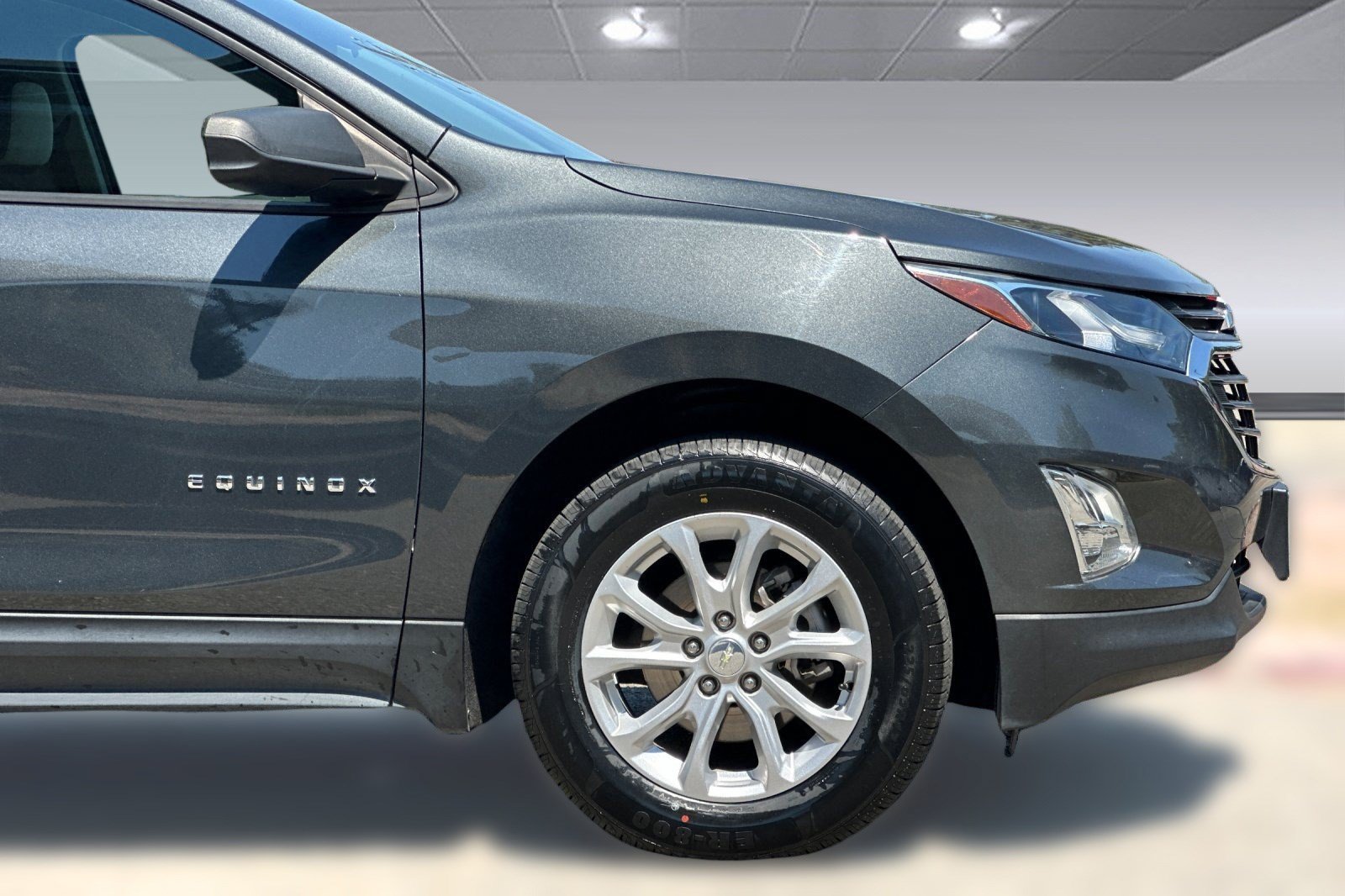 Used 2018 Chevrolet Equinox LS FWD image 33
