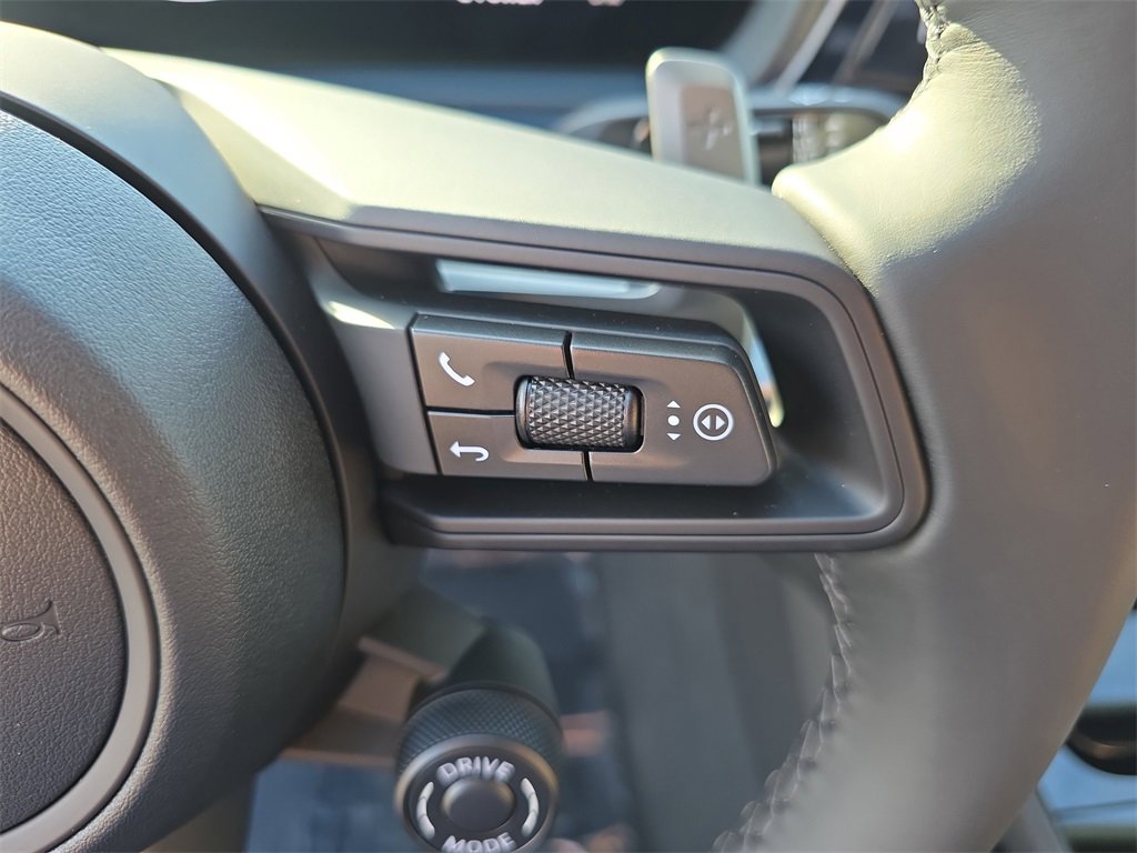 New 2026 Porsche Cayenne E-Hybrid Coupe image 37