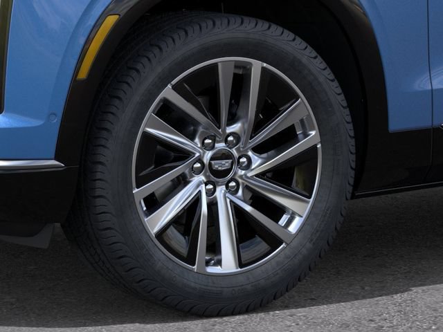 New 2027 Cadillac Vistiq Luxury w/ LPO, Floor Liner Package AWD/4WD image 9