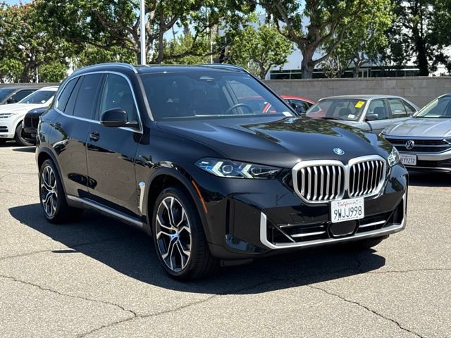 Used 2026 BMW X5 xDrive50e w/ Premium Package AWD/4WD image 6