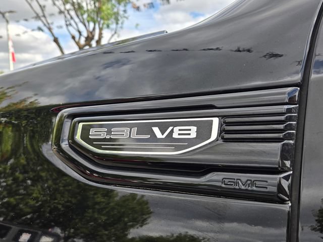 Used 2025 GMC Sierra 1500 Elevation w/ Elevation Premium Package AWD/4WD image 9