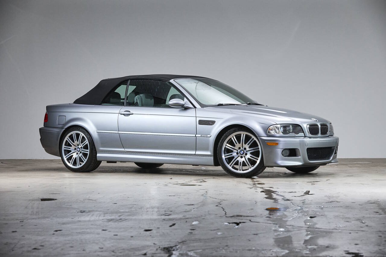 Used 2005 BMW M3 Convertible RWD image 3