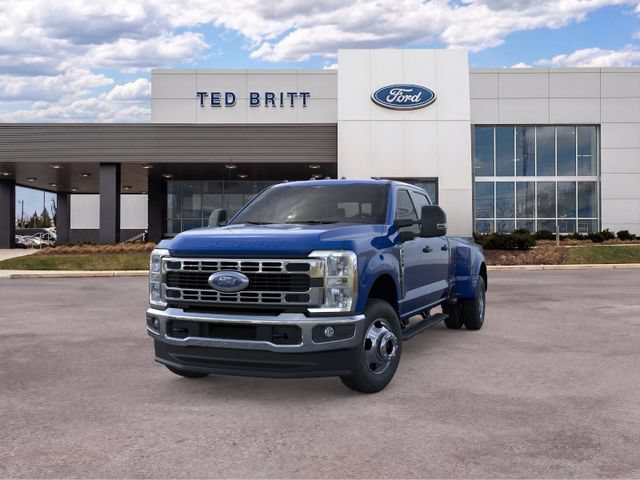 New 2026 Ford F350 XLT AWD/4WD image 3