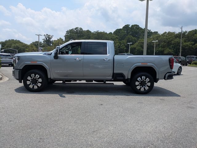 New 2026 GMC Sierra 2500 Denali w/ Denali Reserve Package AWD/4WD image 8