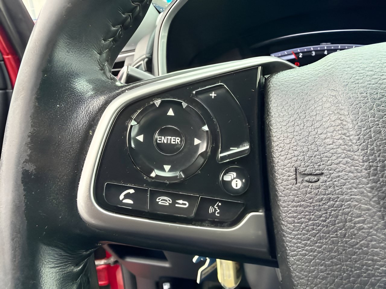 Used 2020 Honda CR-V Touring image 22