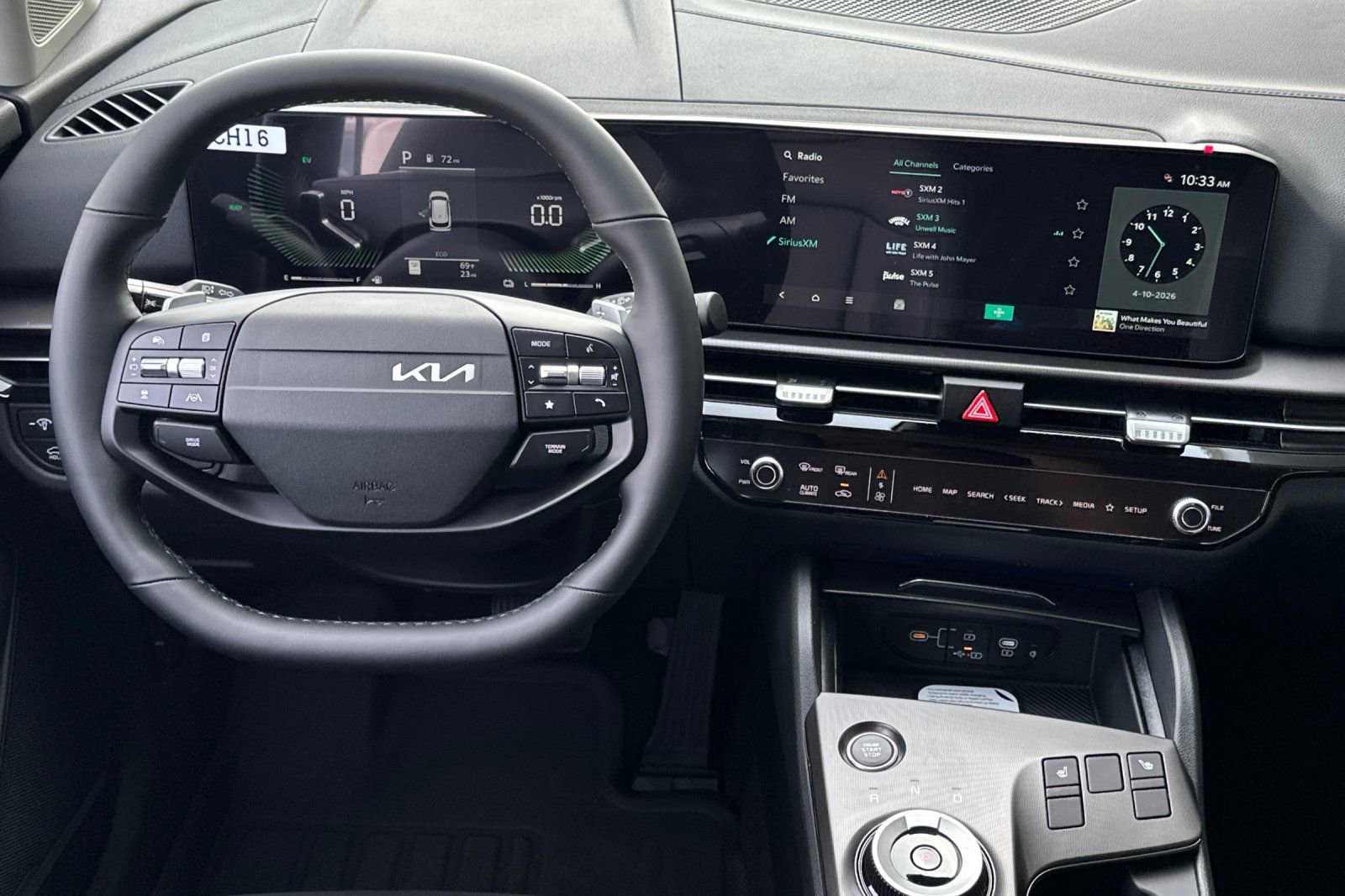 New 2026 Kia Sportage EX AWD/4WD image 12