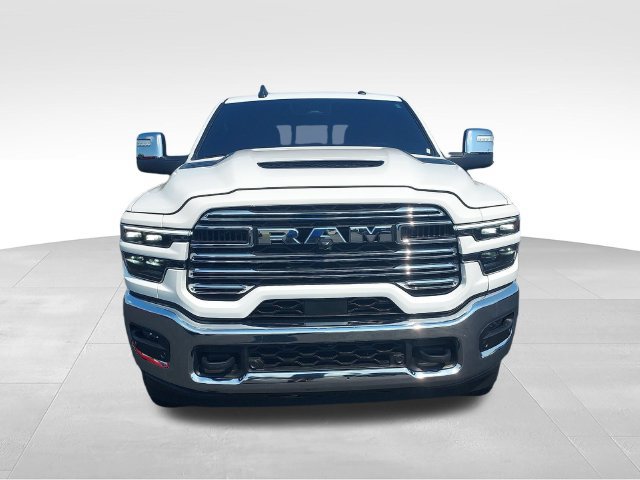 Used 2025 RAM 2500 Laramie AWD/4WD image 8