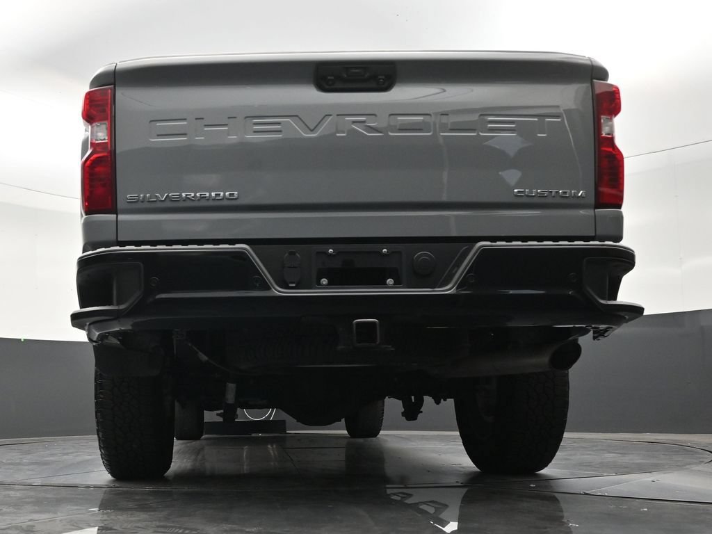 Used 2025 Chevrolet Silverado 2500 Custom w/ Custom Value Package AWD/4WD image 24