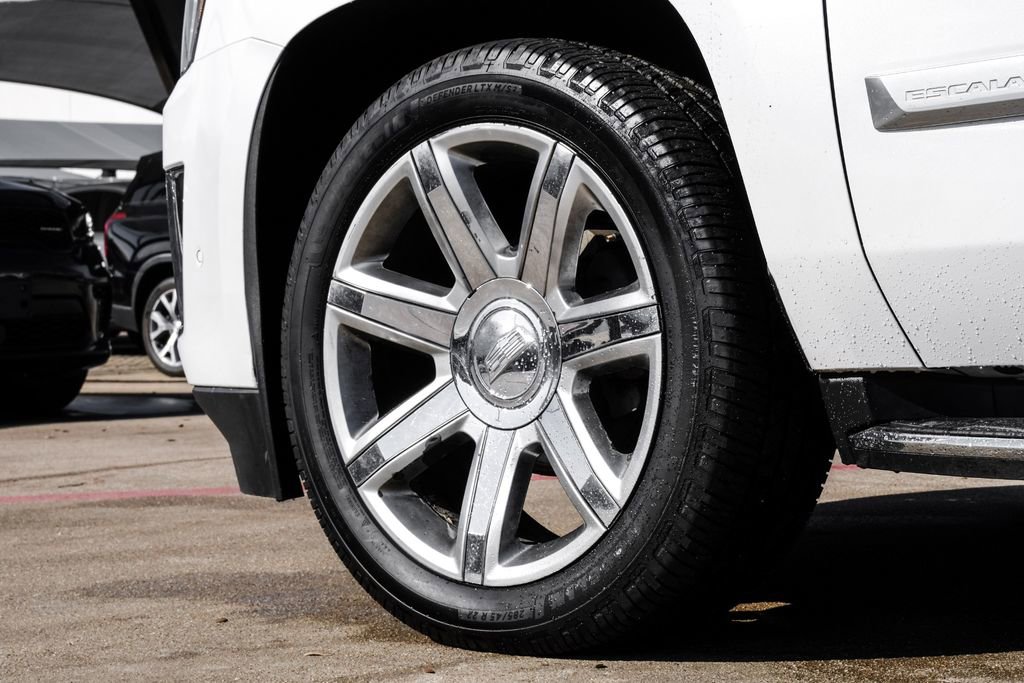 Used 2020 Cadillac Escalade ESV Premium Luxury image 59