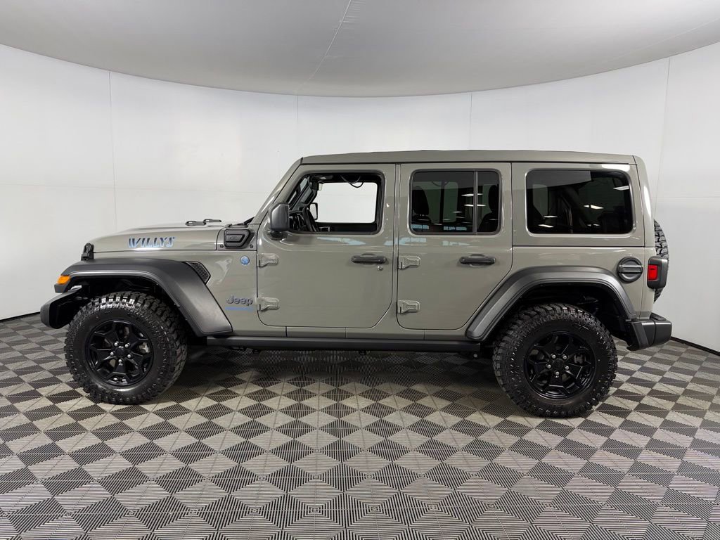 Certified 2023 Jeep Wrangler Unlimited w/ Sun & Screen Package image 10