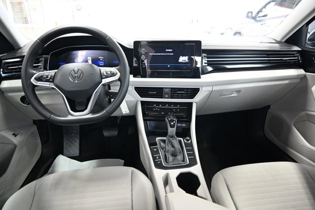 Used 2025 Volkswagen Jetta S image 14