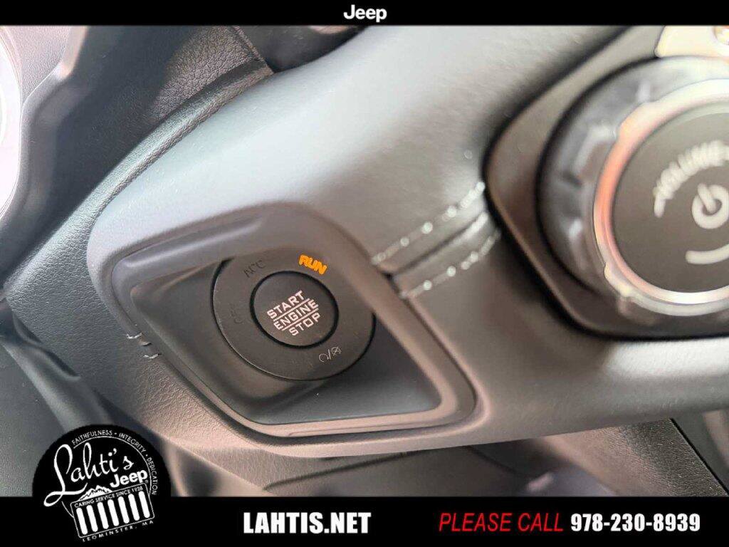New 2026 Jeep Wrangler Rubicon AWD/4WD image 17