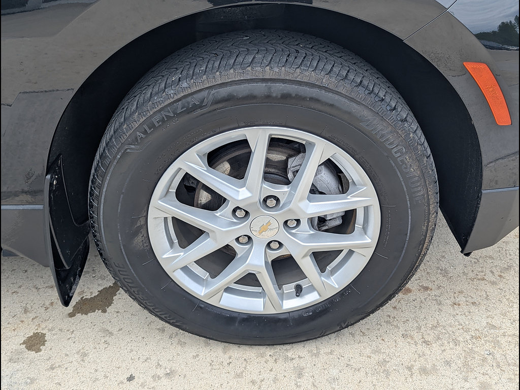 Used 2023 Chevrolet Equinox LT AWD/4WD image 15