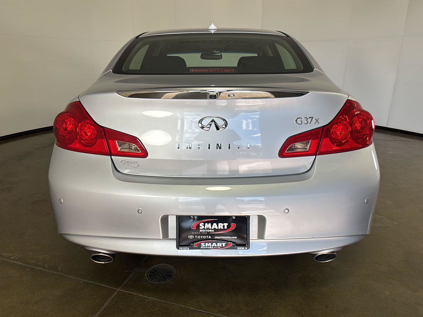 Used 2013 INFINITI G37 x Sedan w/ Premium Pkg AWD/4WD image 10