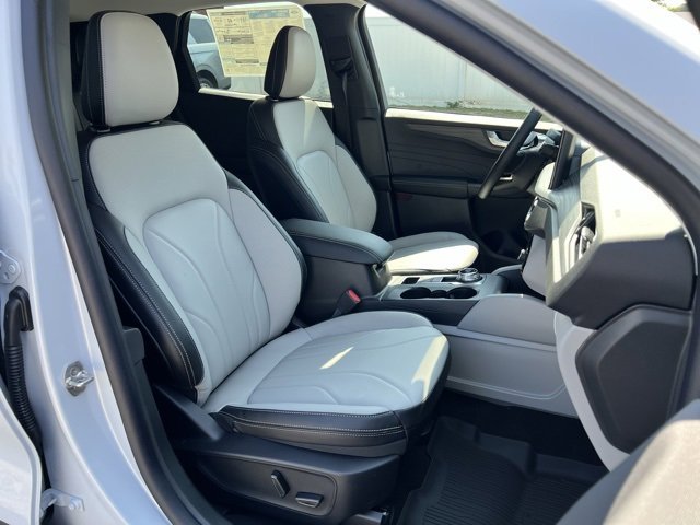 New 2025 Ford Escape Base w/ PHEV Premium Package image 19
