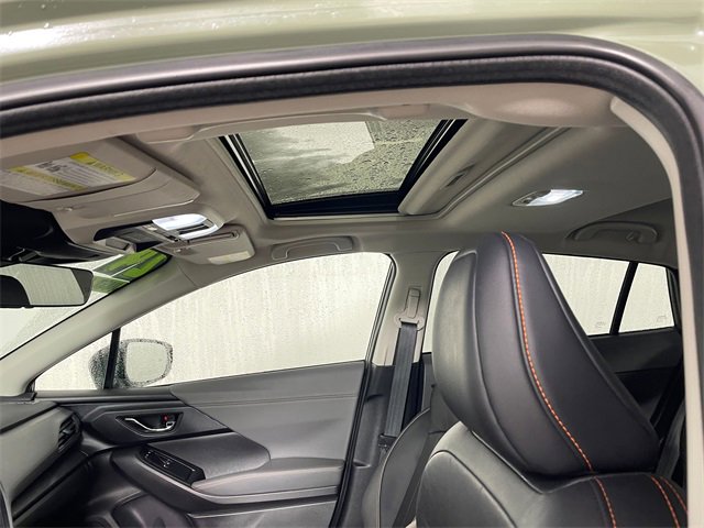 Used 2024 Subaru Crosstrek 2.5i Limited w/ Popular Package #3 image 16