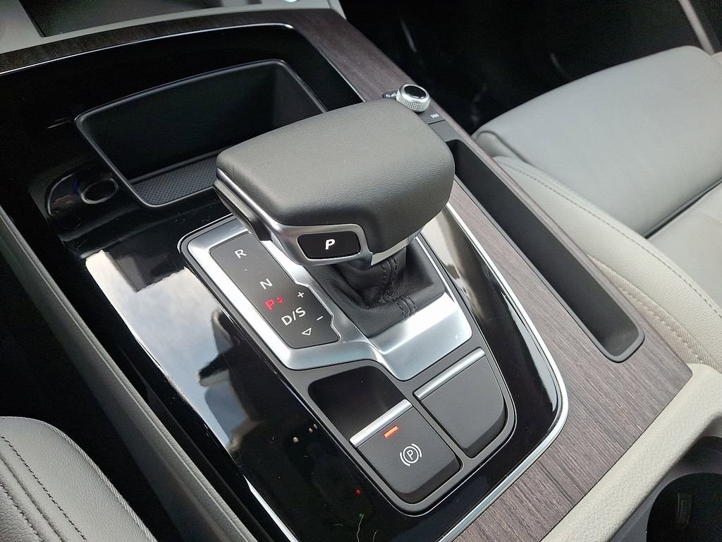 Certified 2024 Audi Q5 2.0T Premium image 16