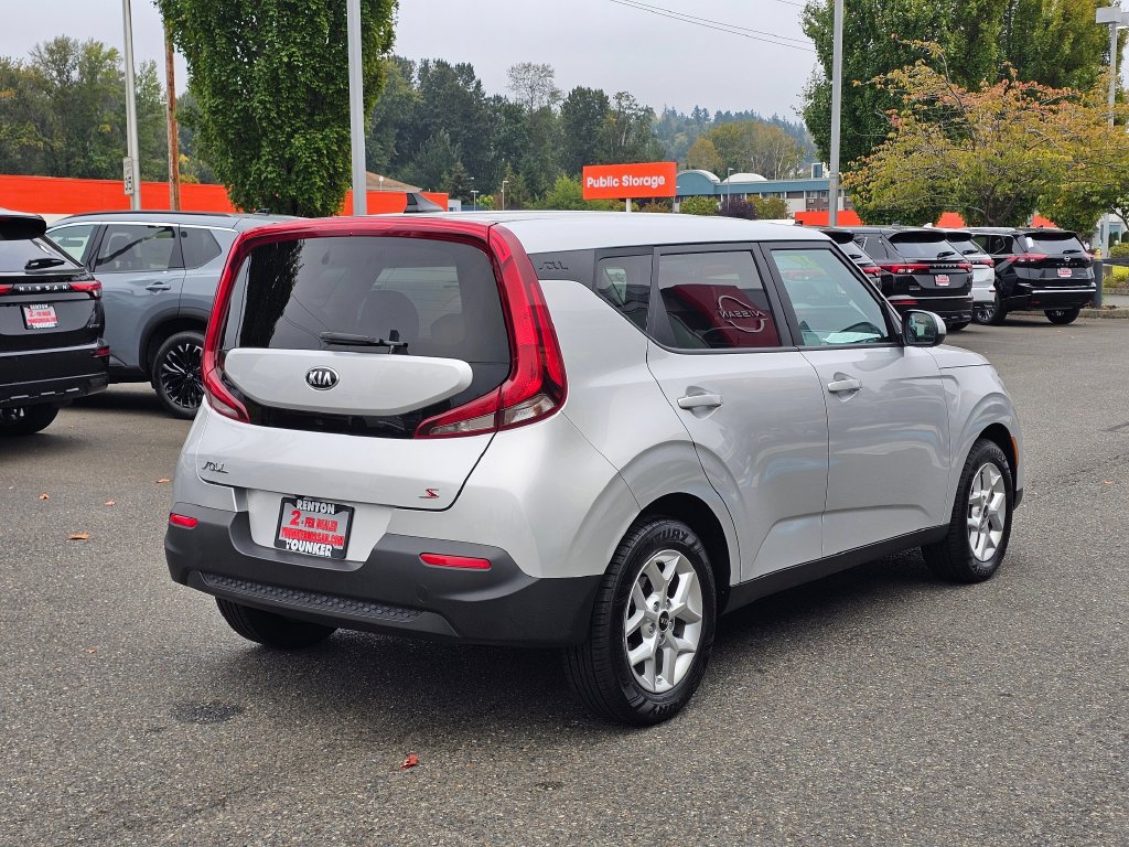 Used 2021 Kia Soul S FWD image 5