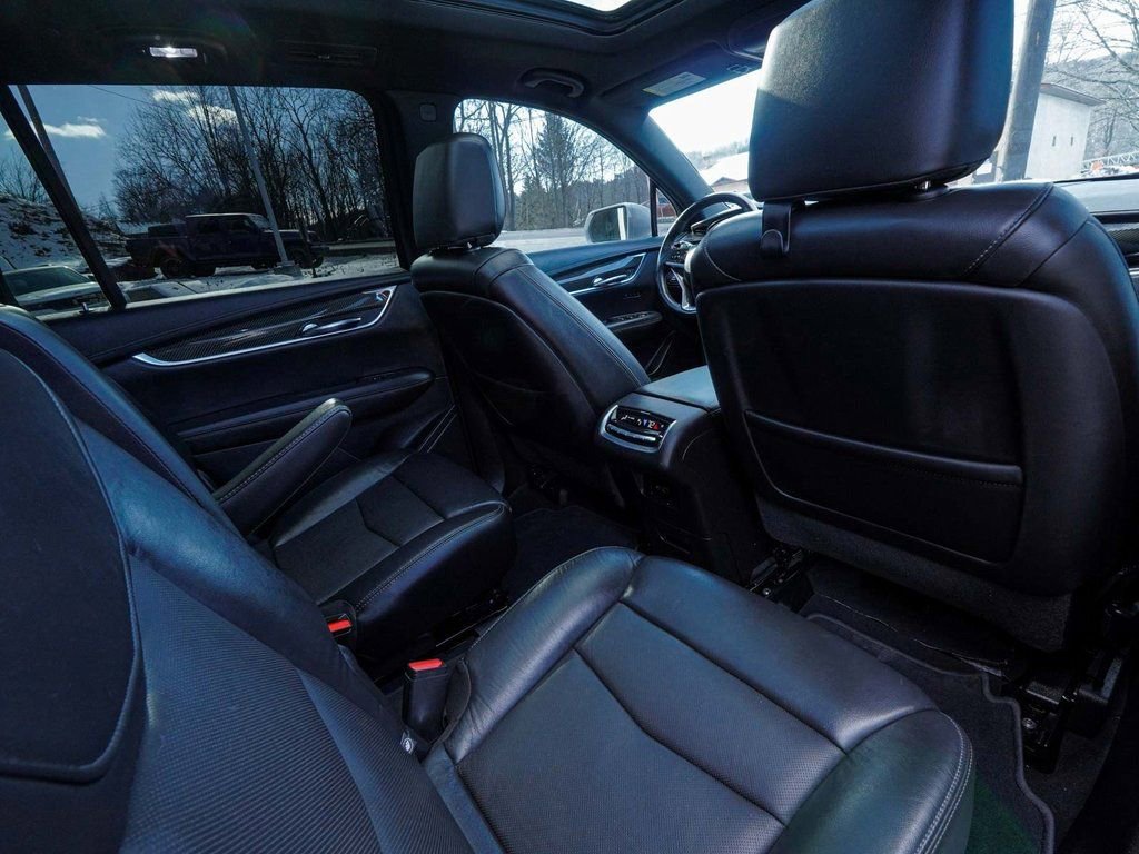 Used 2020 Cadillac XT6 Sport image 38