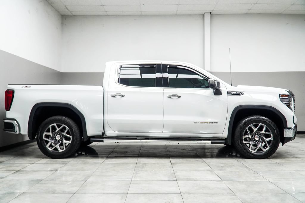 Used 2024 GMC Sierra 1500 SLT w/ SLT Premium Plus Package AWD/4WD image 6