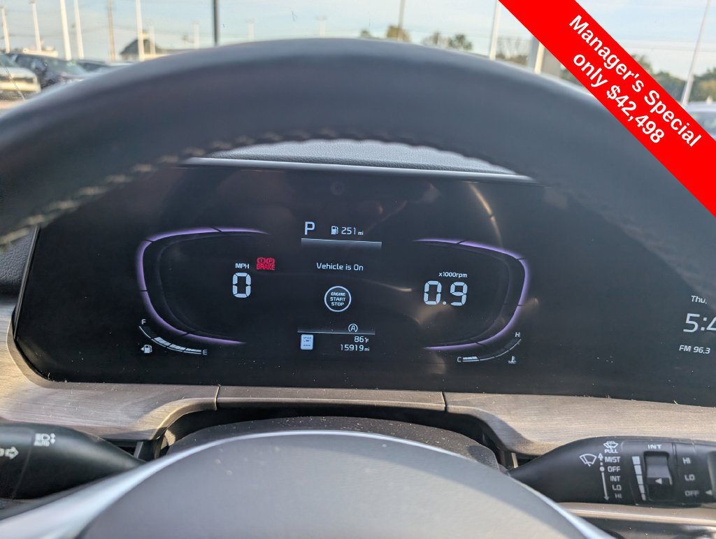 Used 2025 Kia Telluride AWD image 20
