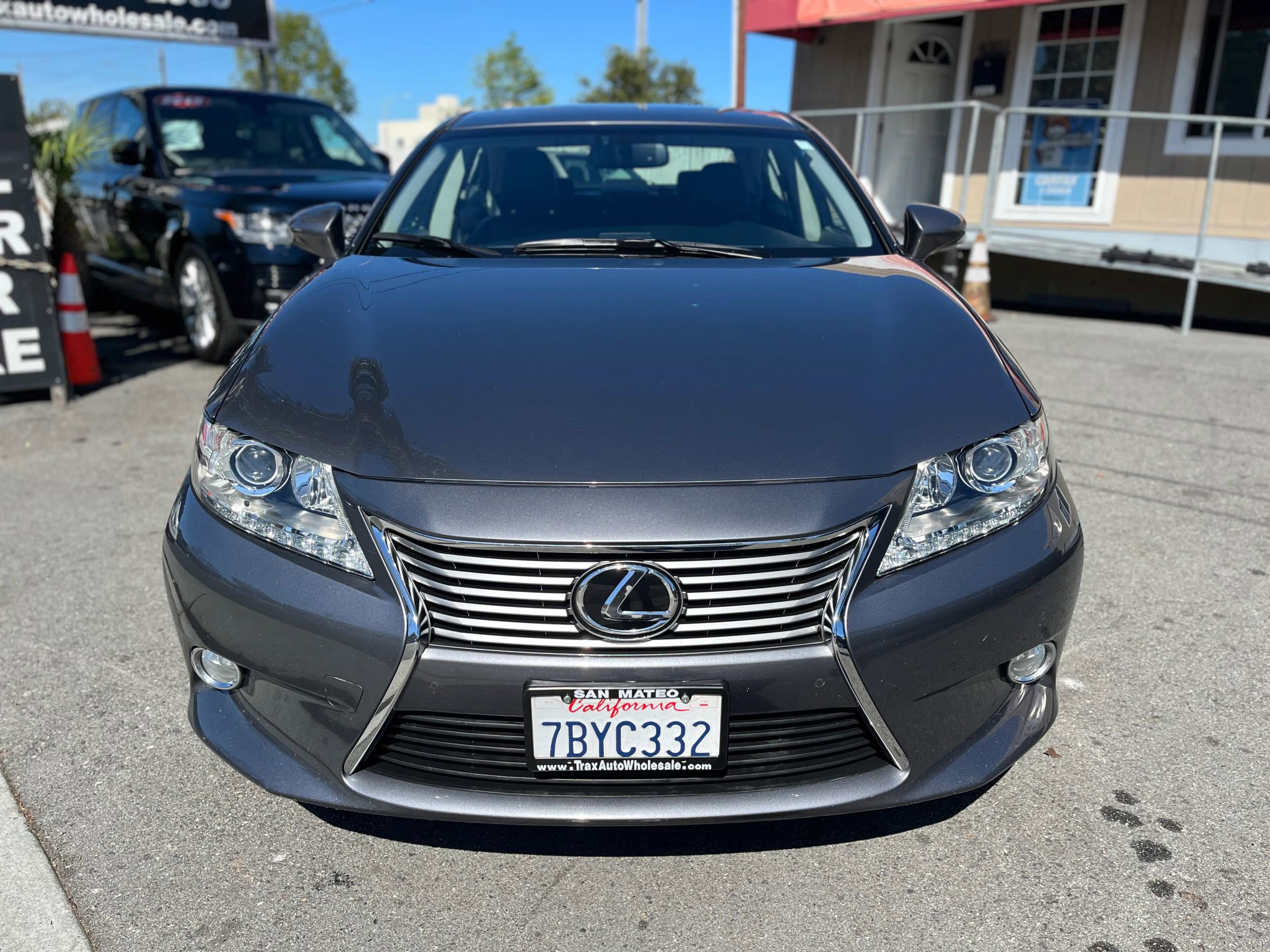 Used 2013 Lexus ES 350 w/ Premium Pkg image 2