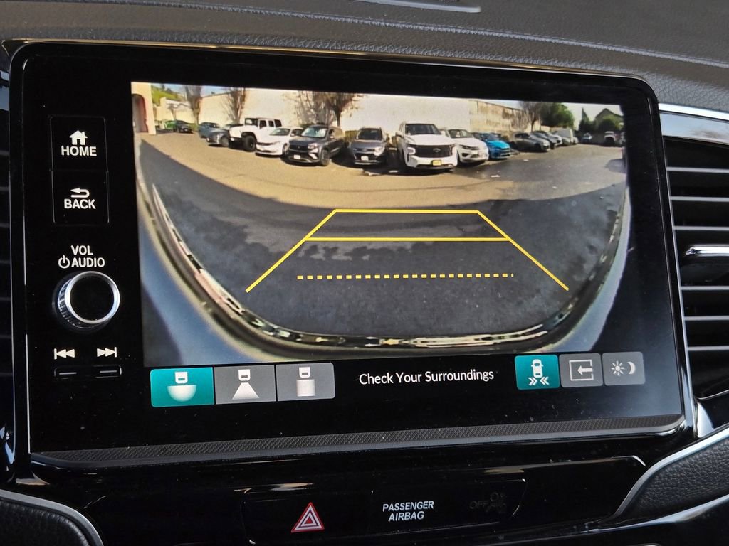 Used 2025 Honda Ridgeline Black Edition image 16