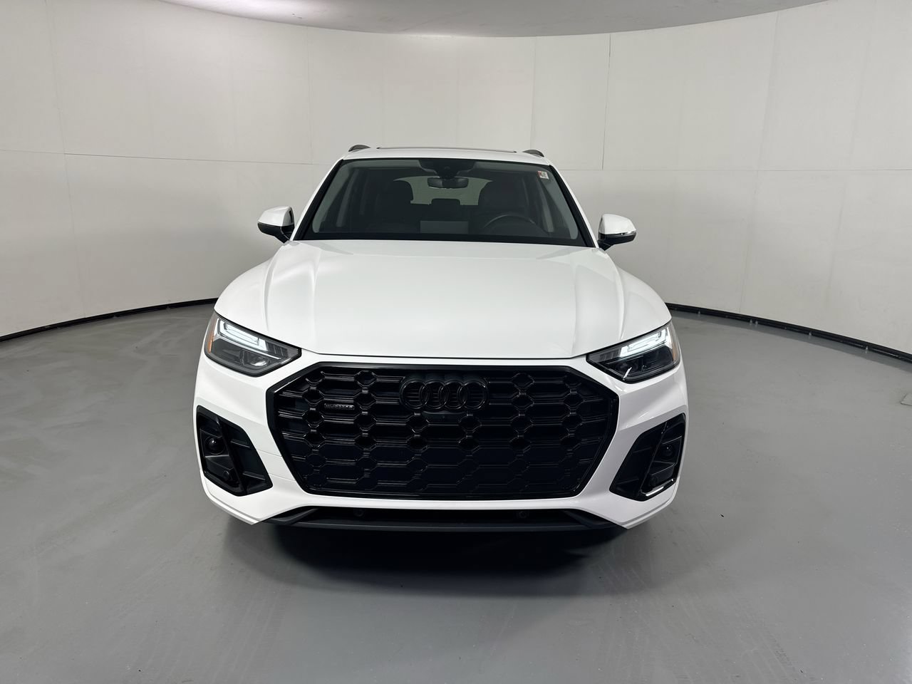 Used 2023 Audi Q5 2.0T Premium Plus AWD/4WD image 4