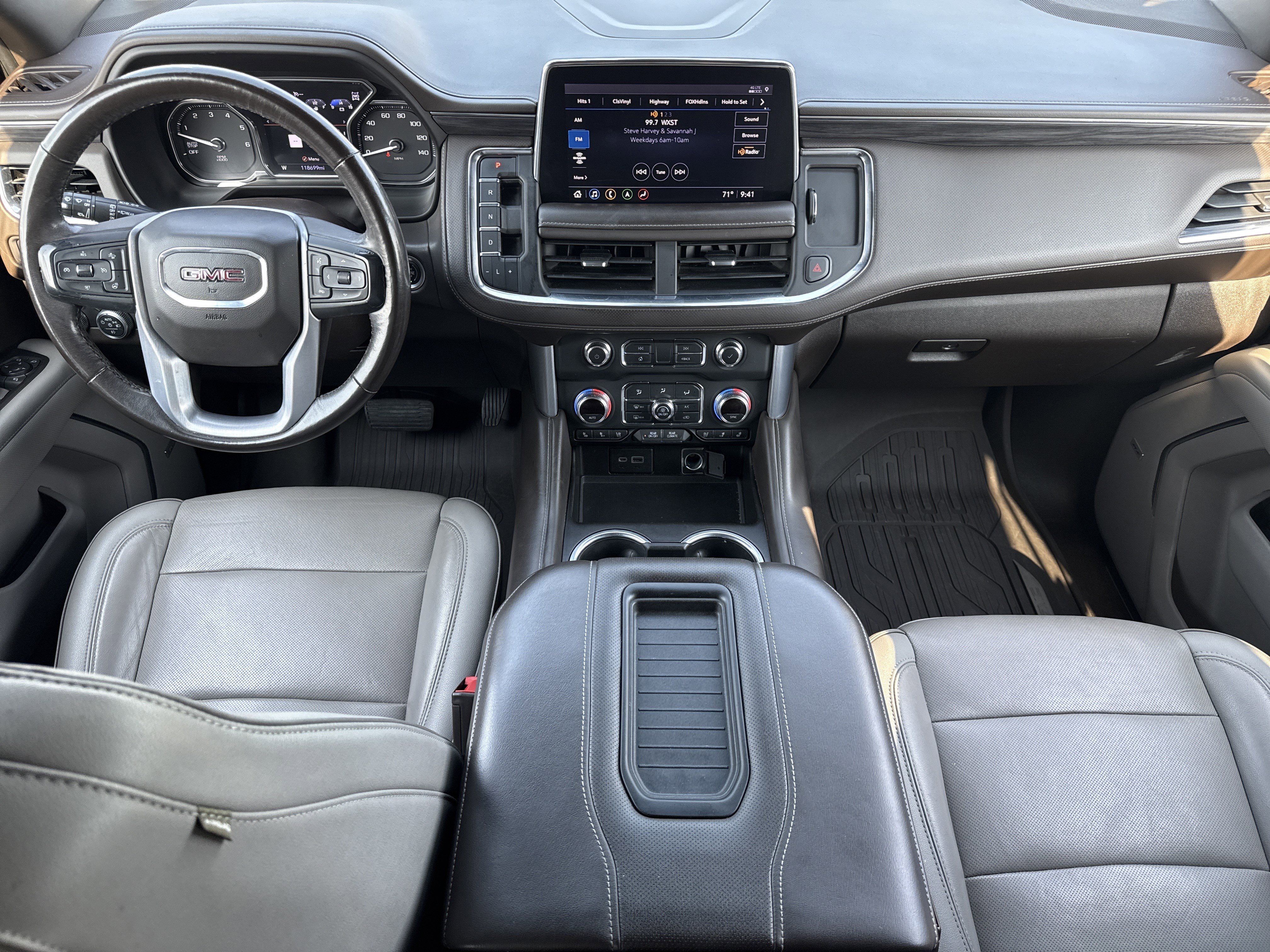 Used 2021 GMC Yukon XL SLT w/ SLT Luxury Plus Package AWD/4WD image 30