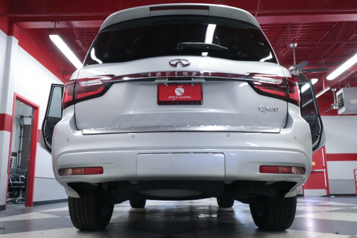Used 2023 INFINITI QX80 Luxe w/ Cargo Package RWD image 30